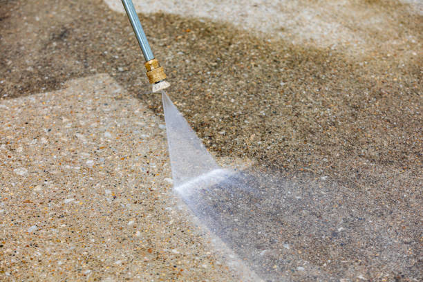 Best Oil and Grease Removal from Surfaces in Le Sueur, MN